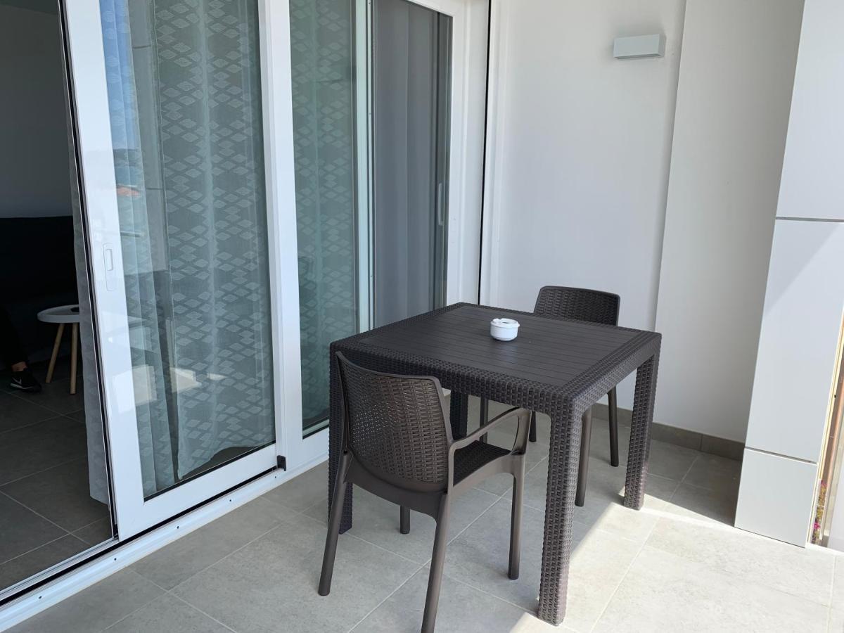 Edifici Valeria Apartman Empuriabrava Kültér fotó