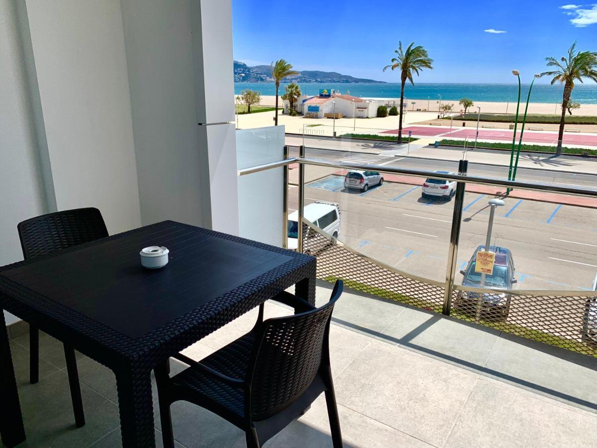 Edifici Valeria Apartman Empuriabrava Kültér fotó